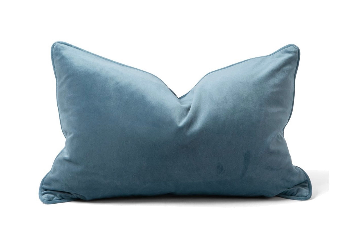 Carla Sky Lumbar Feather