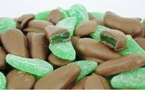 Milk Chocolate Spearmint Leaves