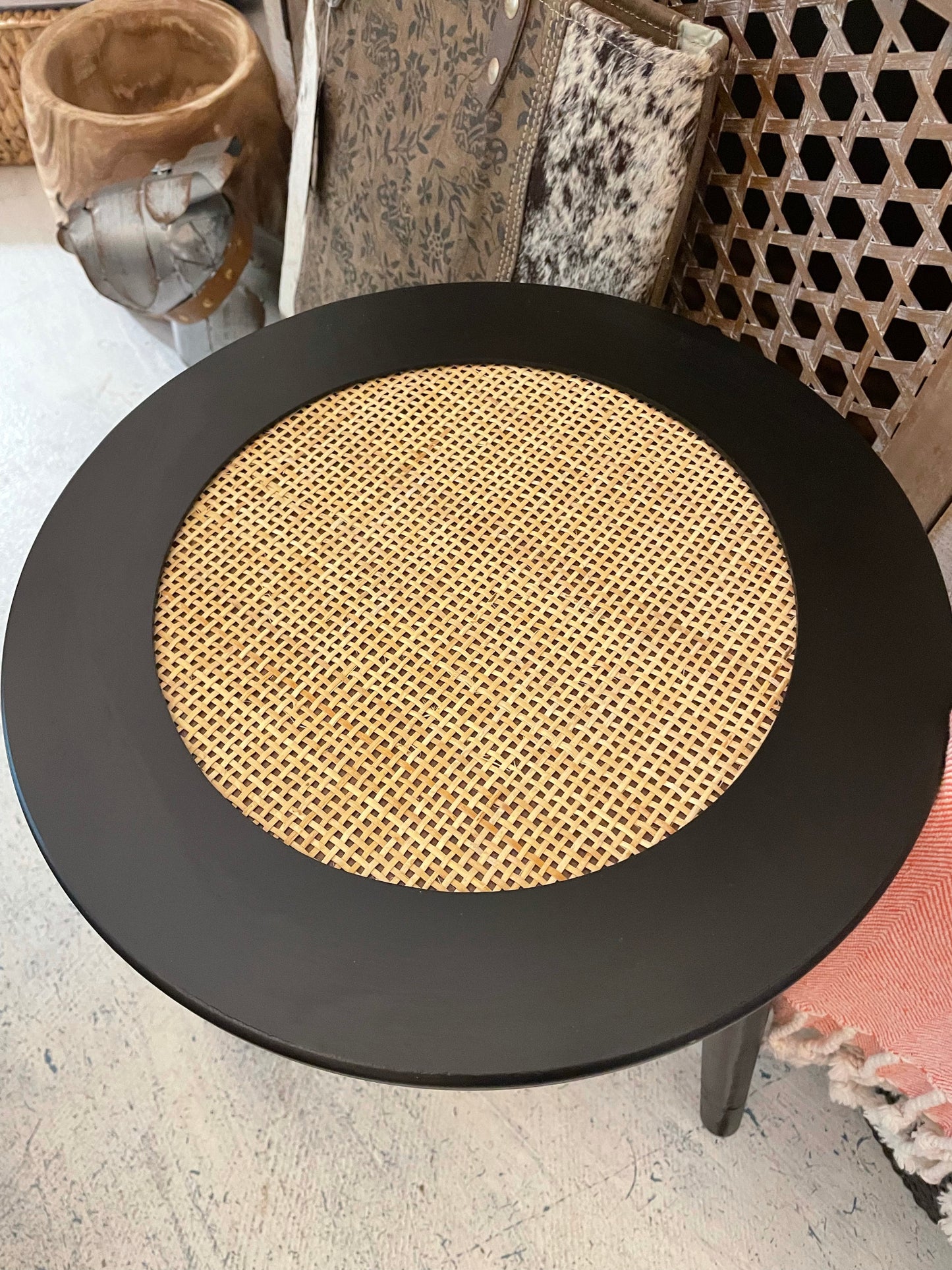 Side Tables / Stools