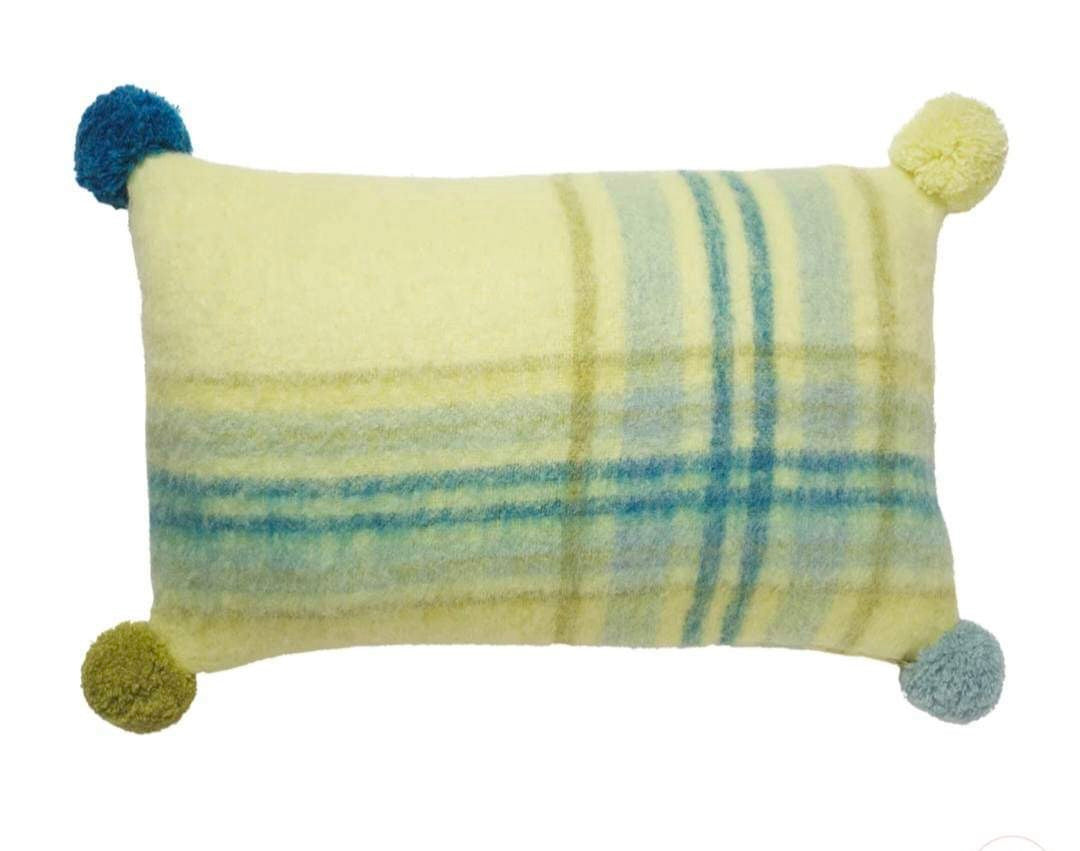 Flitwick Woolly Cushion- Splice