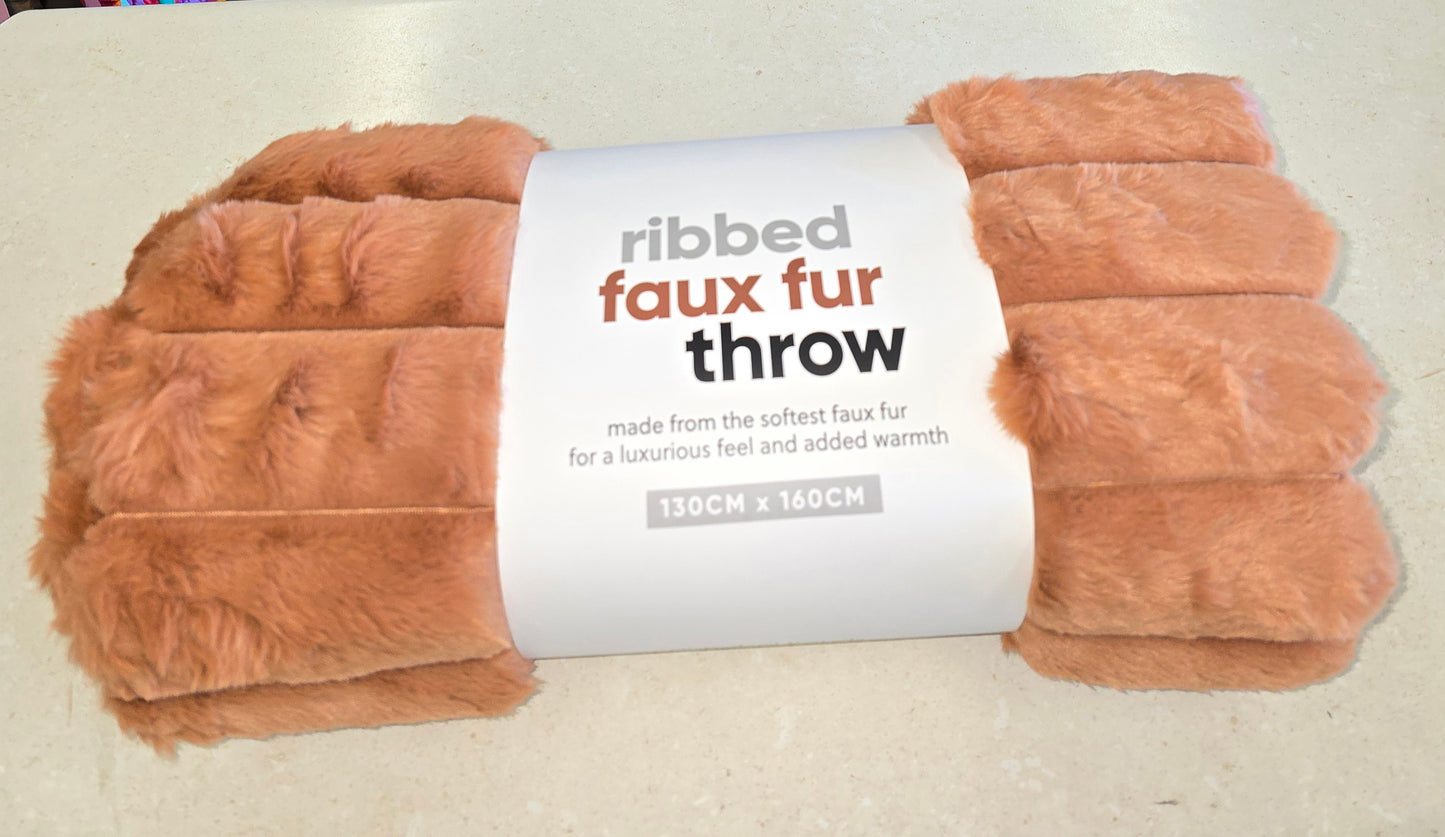 Throw ribbed Fur