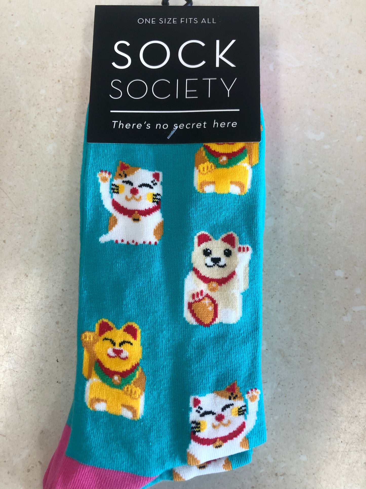 Waving cat socks