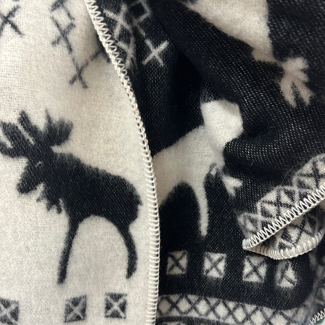 Reindeer Black/ White Wool Blanket